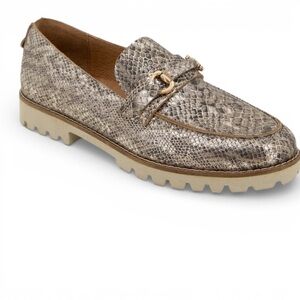 Gentle Souls Eugene Lug Bit Buckle Snakeskin Pattern Loafers, size 7